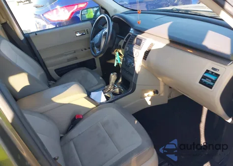 2014 Ford Flex Se z USA, uszkodzony, nr VIN 2FMGK5B86EBD44359